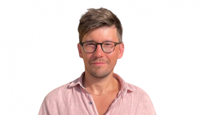 Oguz Alyanak headshot